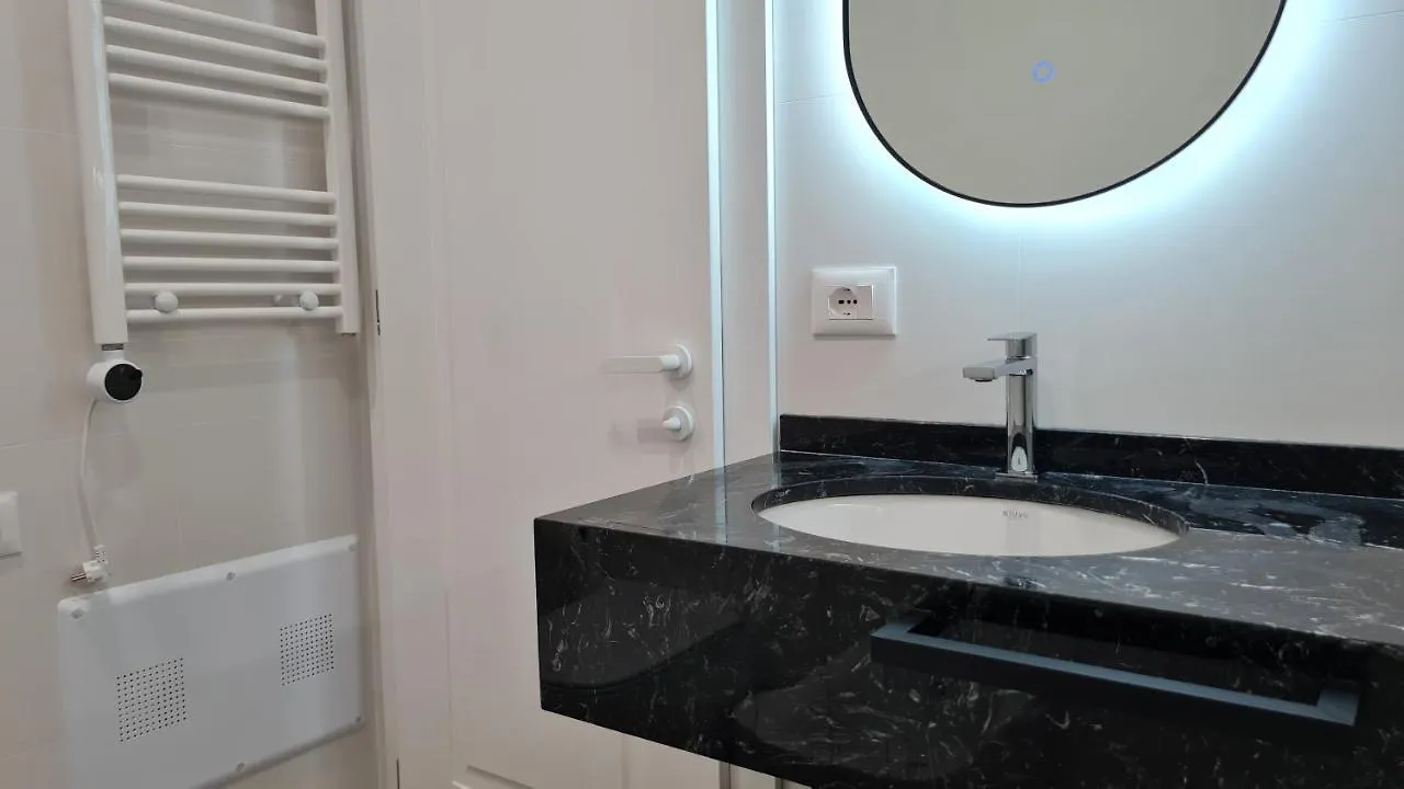 Tam Serviced Apartment City Center No3 Тирана