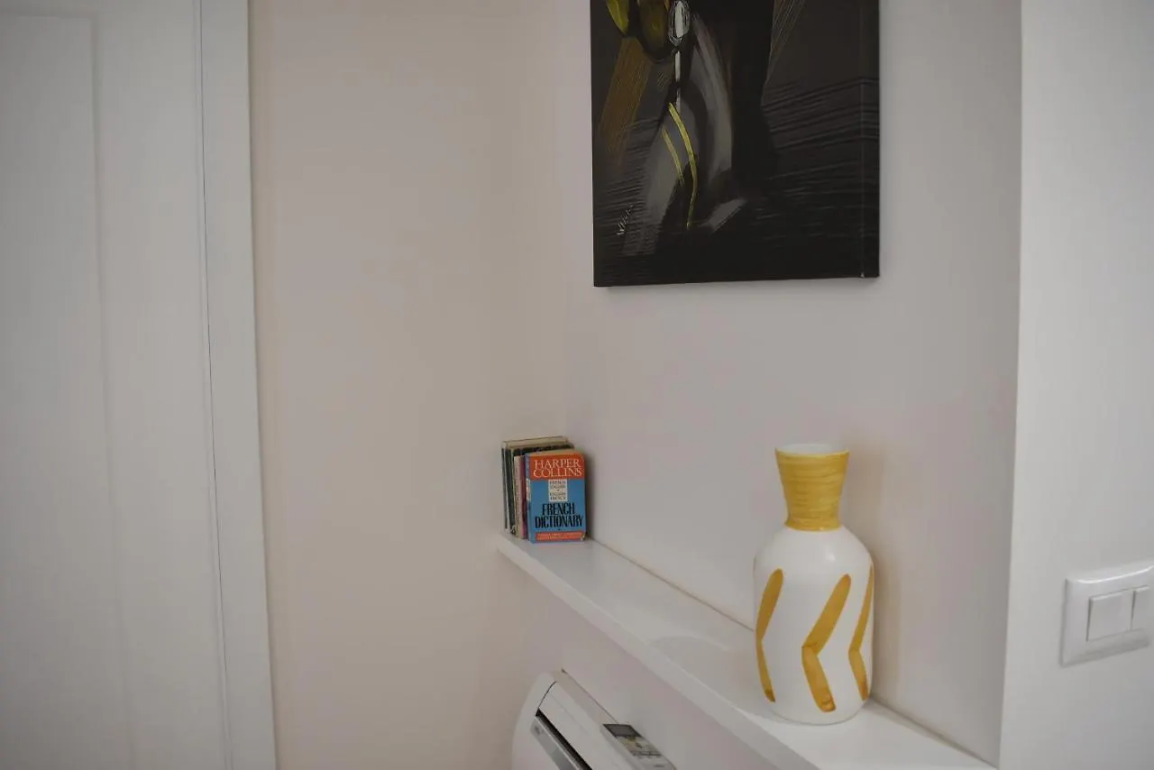 Tam Serviced Apartment City Center No3 Tirana Albania