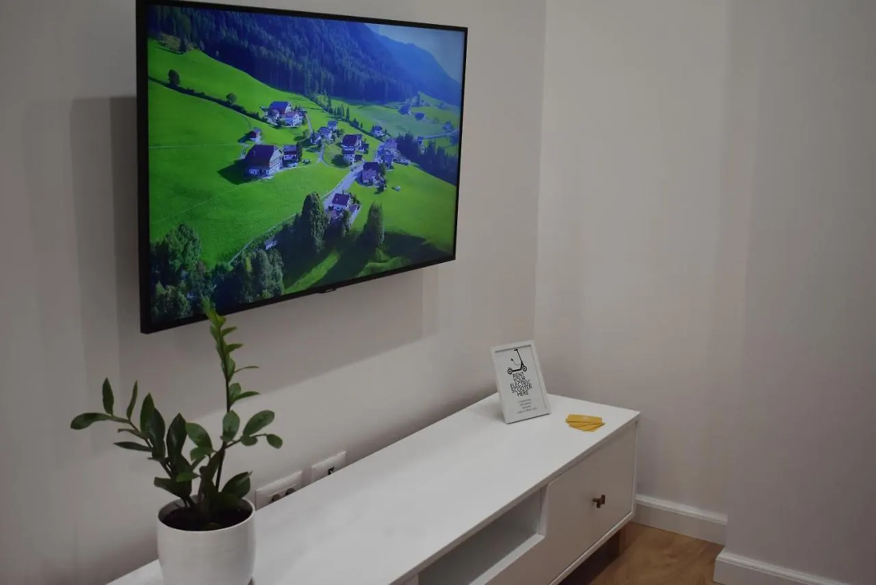 Tam Serviced Apartment City Center No3 Тирана 0*,