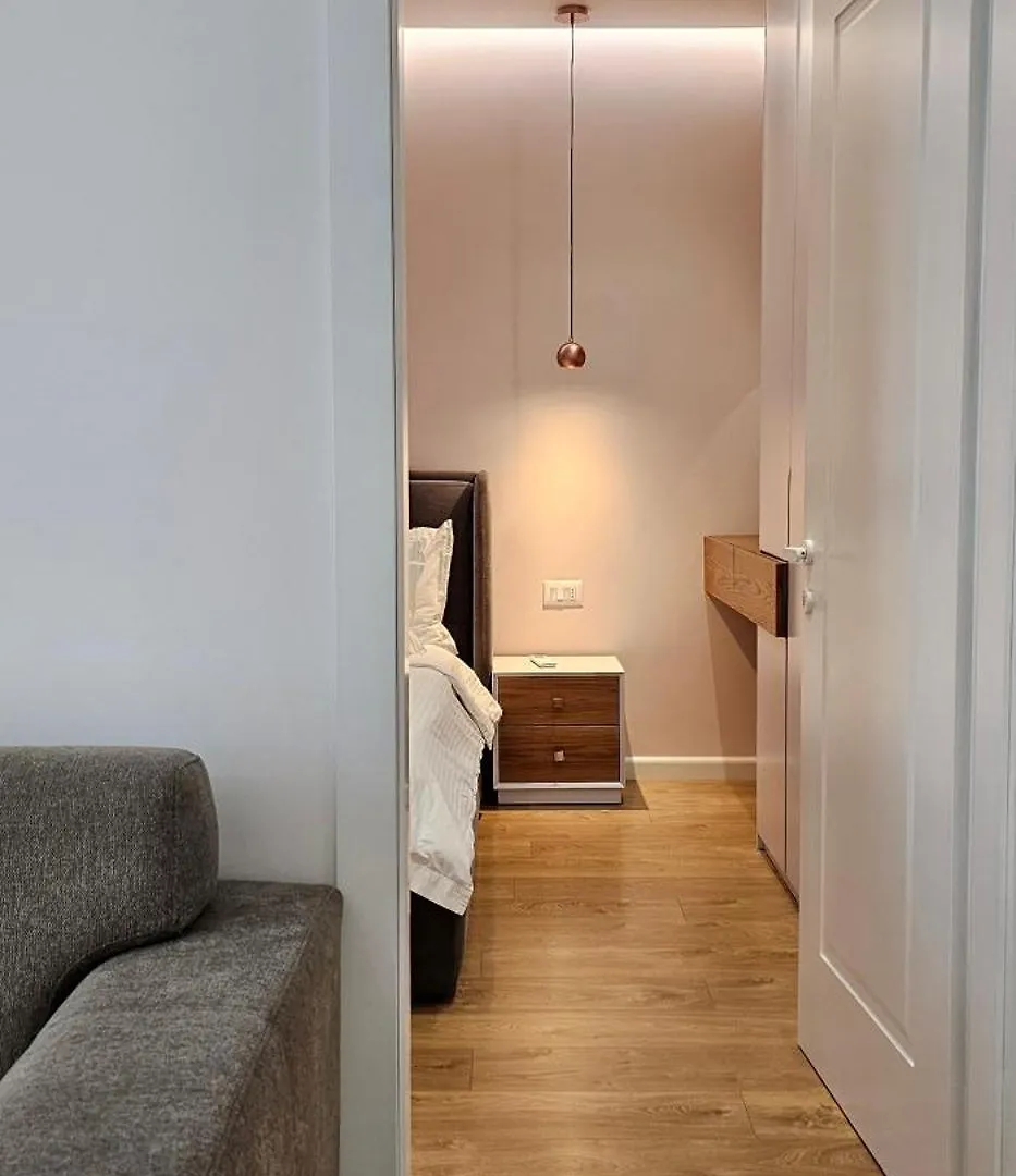 Tam Serviced Apartment City Center No3 Тирана