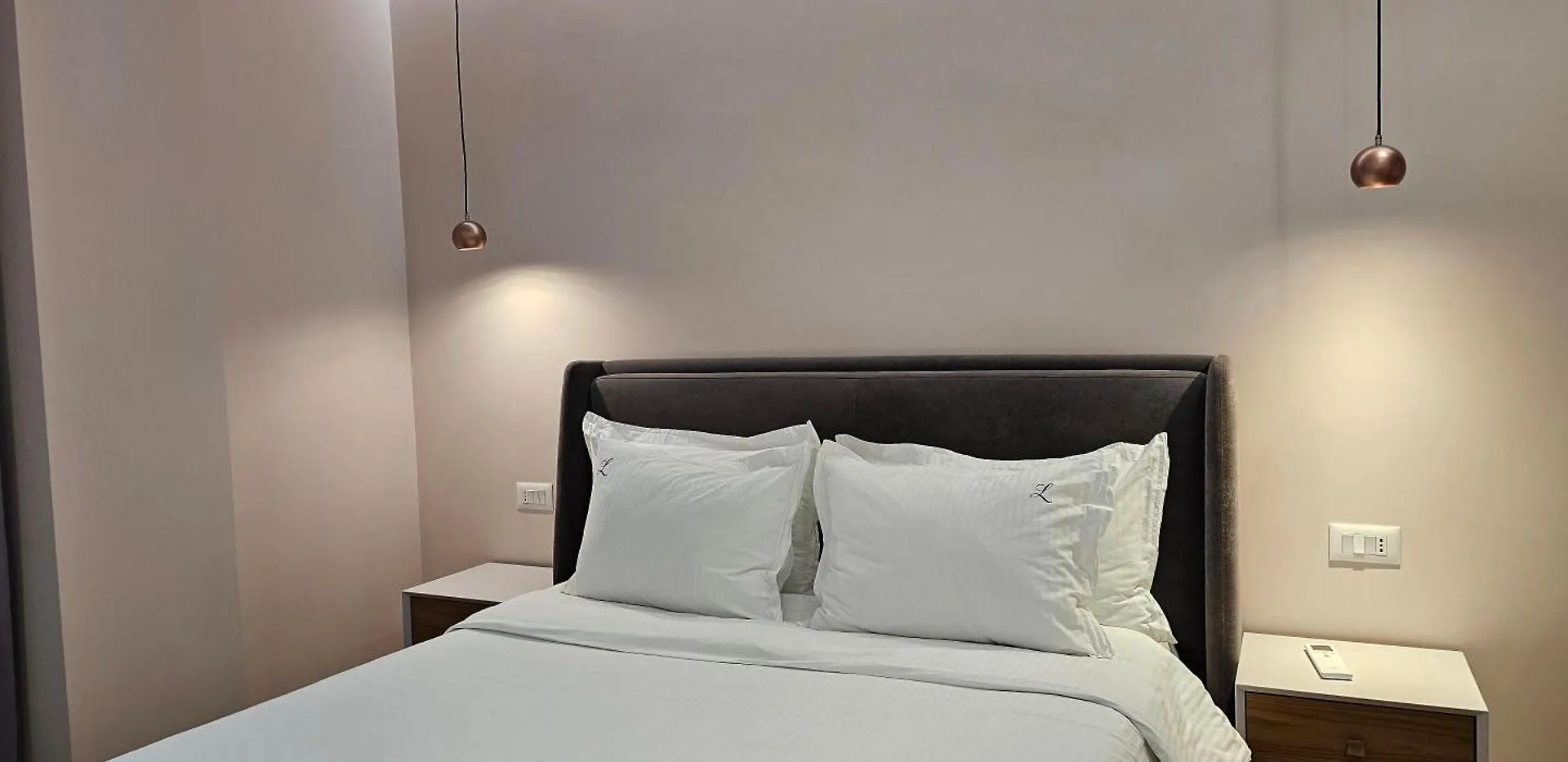 Tam Serviced Apartment City Center No3 Тирана