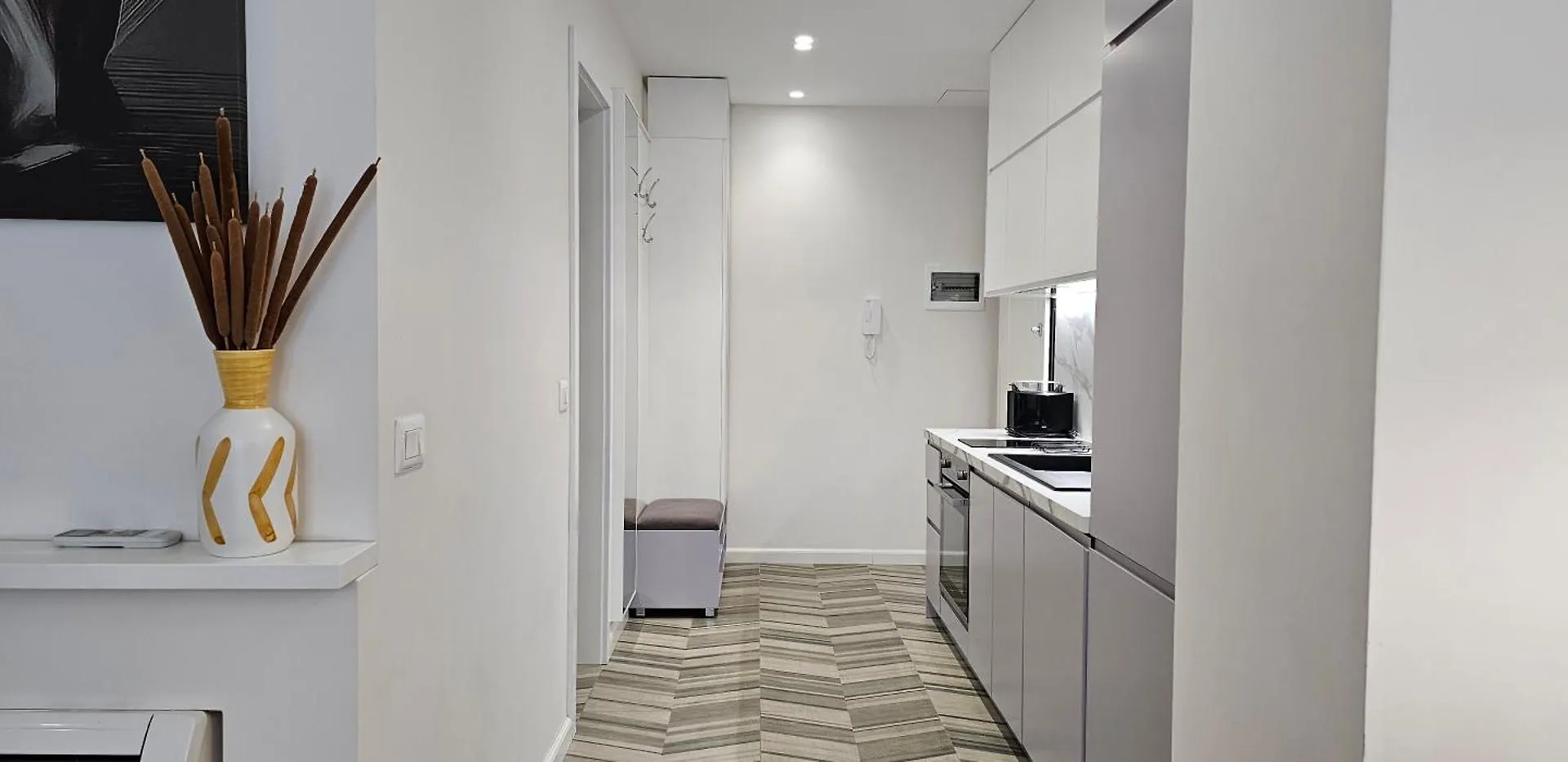 Tam Serviced Apartment City Center No3 Тирана